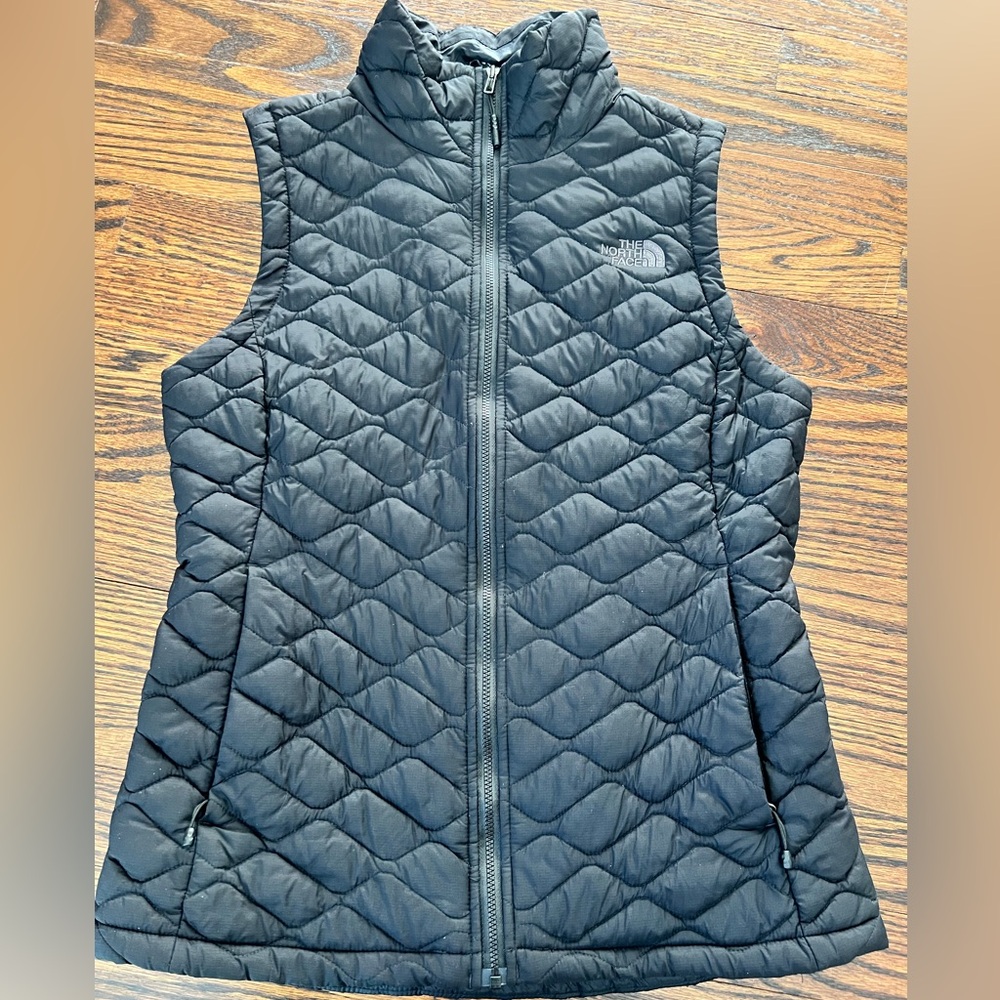 The North Face Women's Thermoball Vest Black S